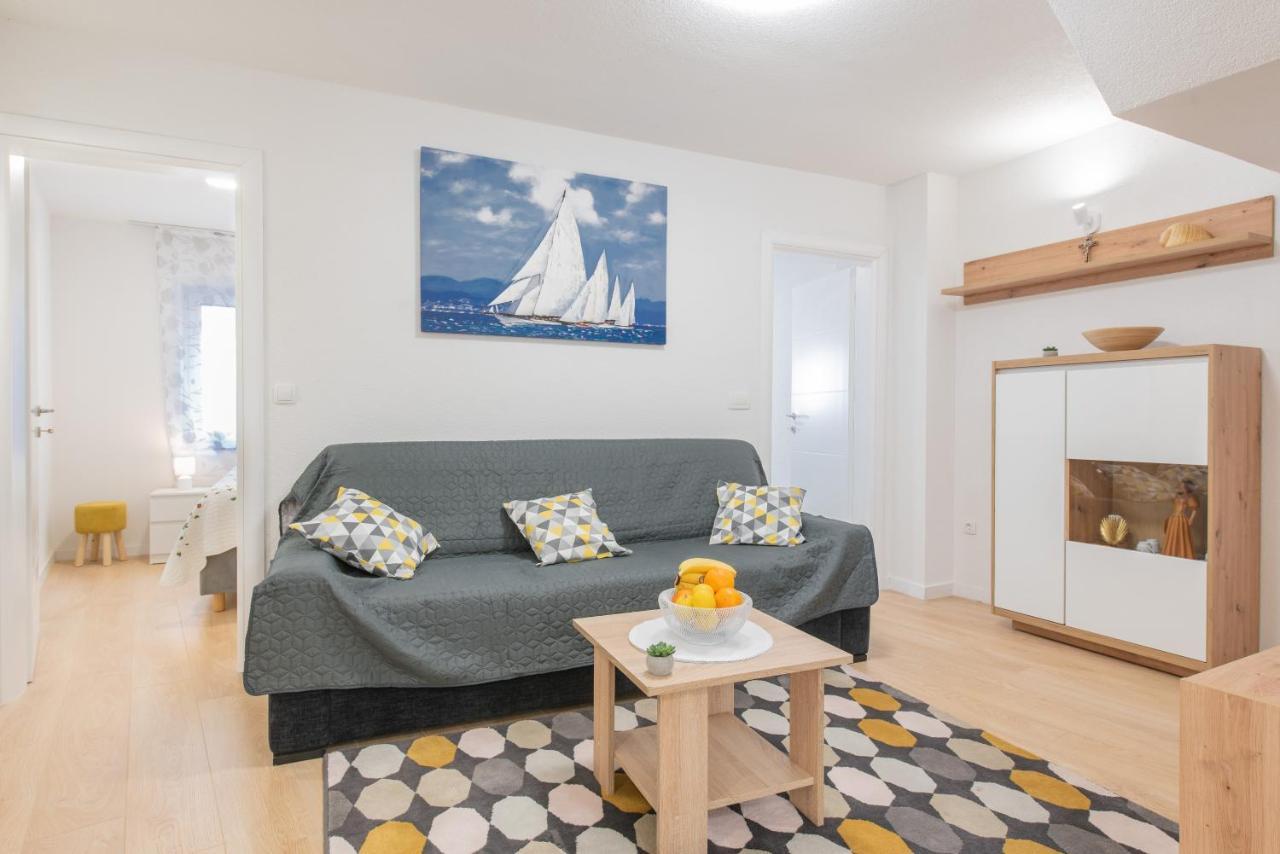 Apartmani Mara Kaštela Buitenkant foto