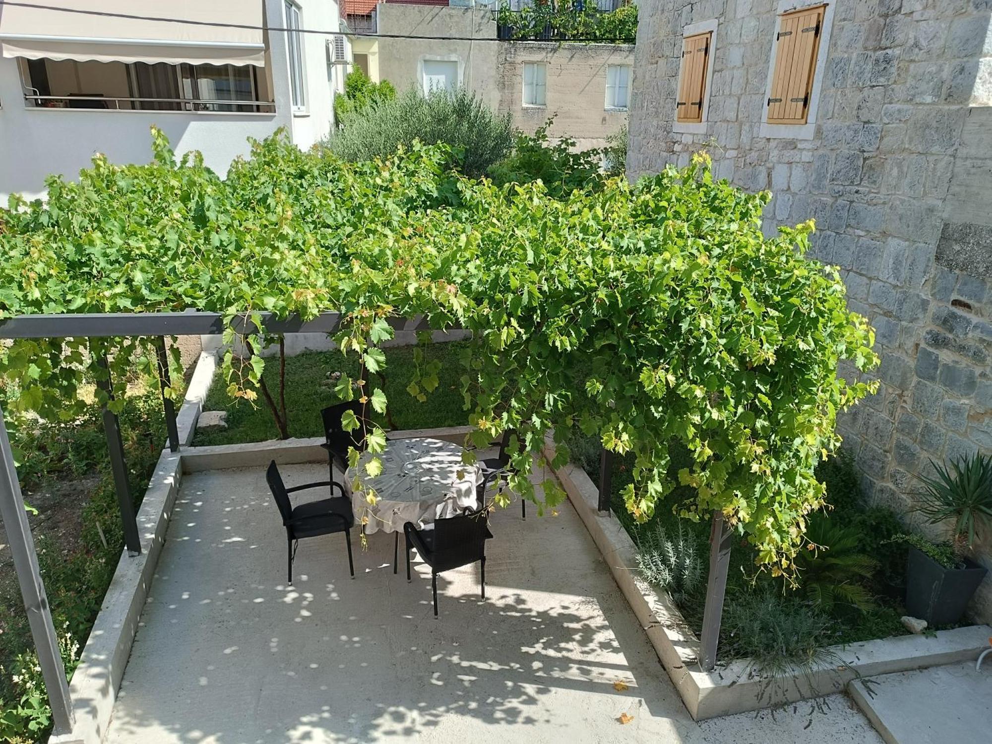 Apartmani Mara Kaštela Buitenkant foto